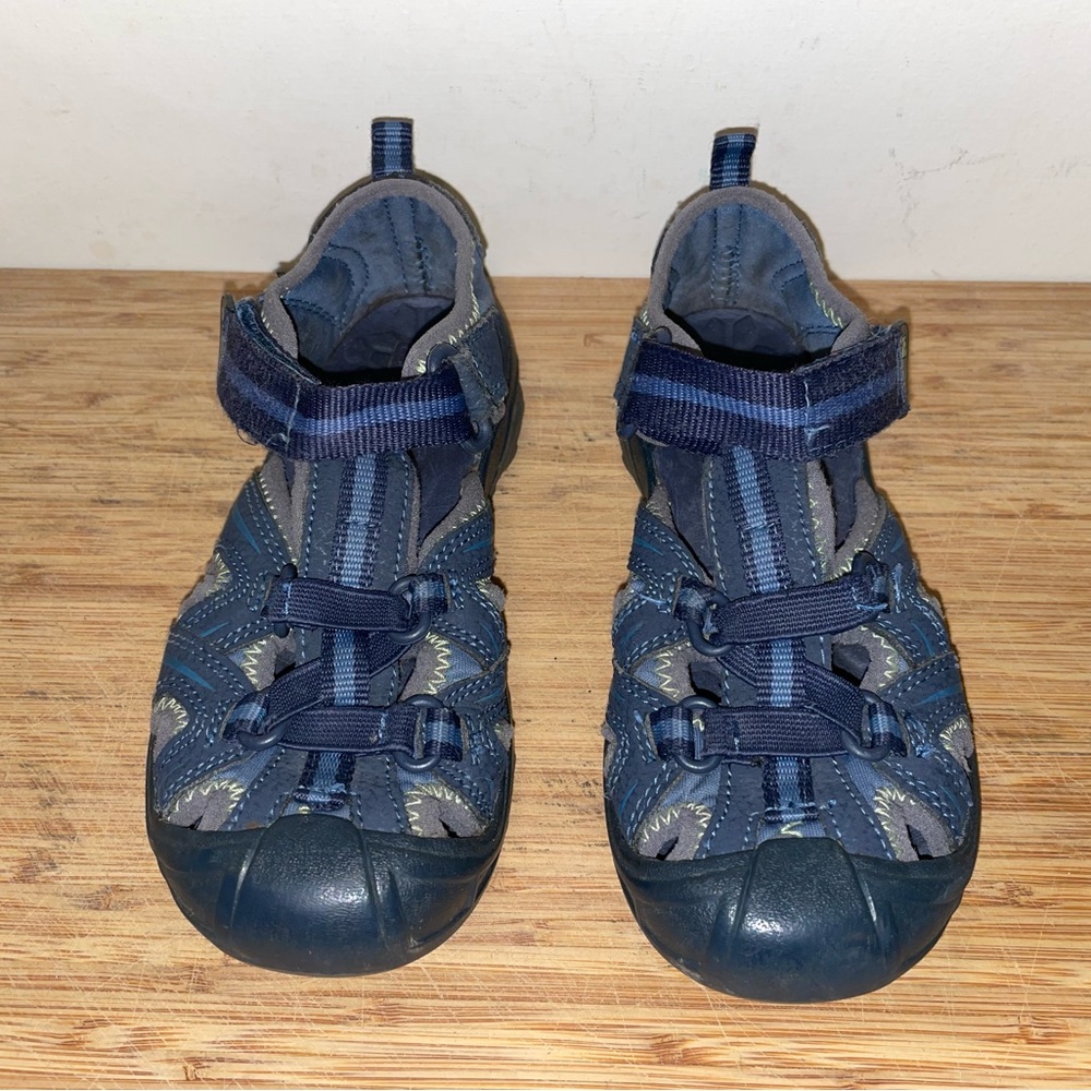Merrell Boy's Hydro H2O Hiker Sandal Blue and Green
Size 13